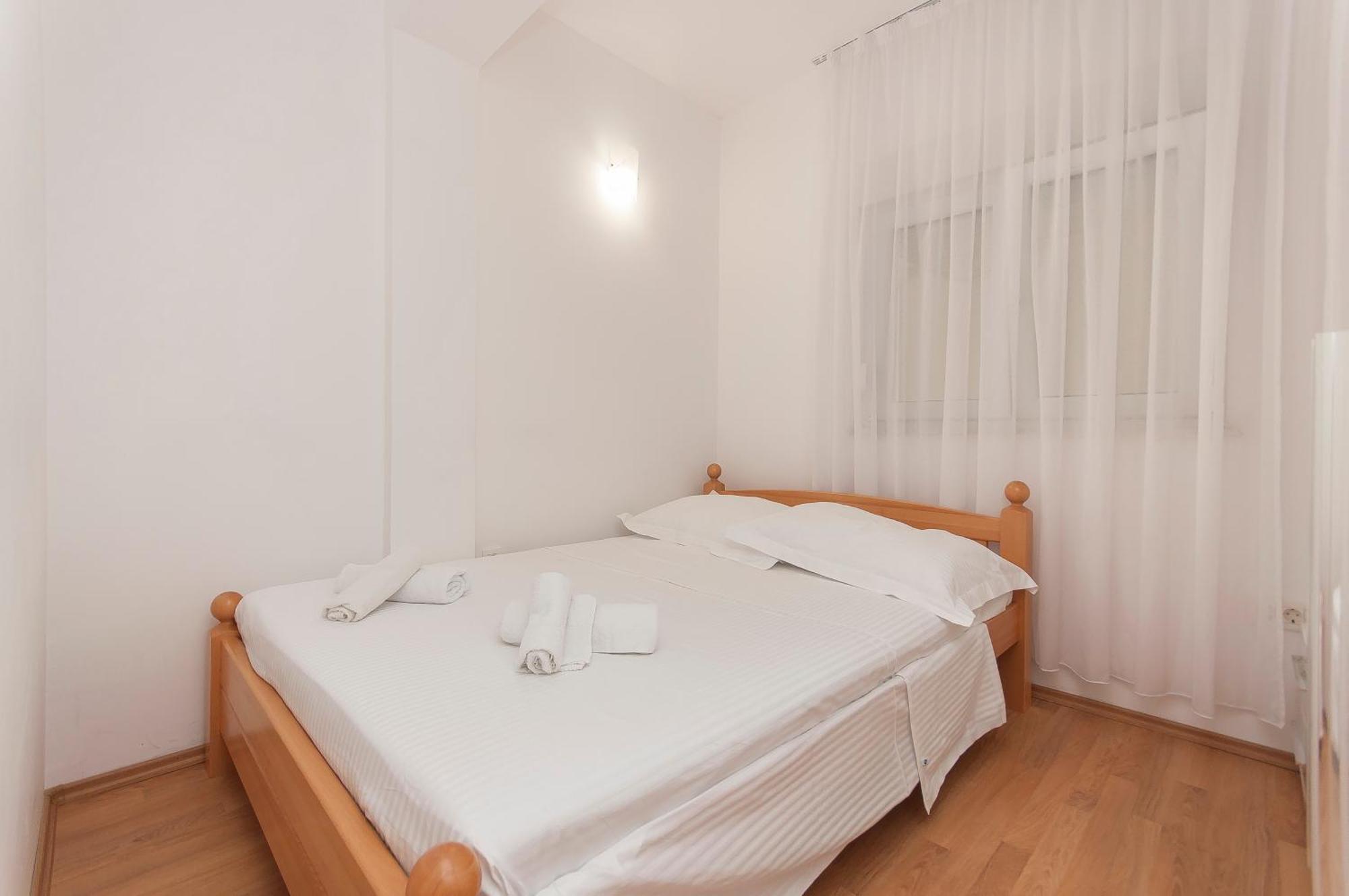 Apartman Mira- Оміш Номер фото